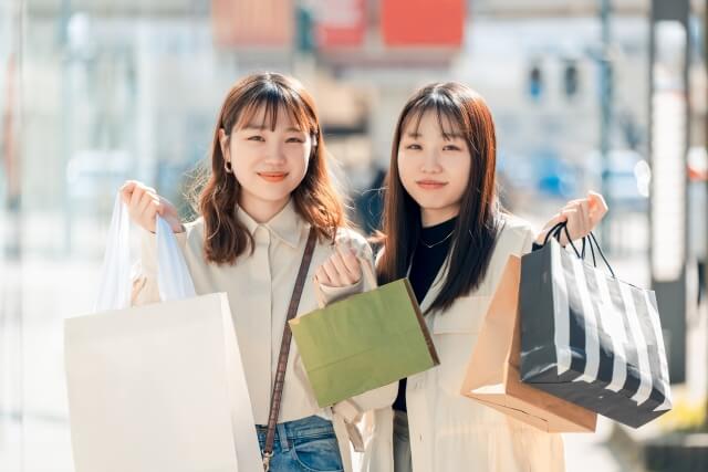 刷卡換現金賺什麼？簡單說業者是賺取些微的價差，來收購商品